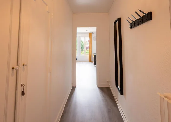 Le Du Commandant Apartment